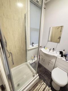4 bedroom house to rent, Bennett Road, Leeds LS6