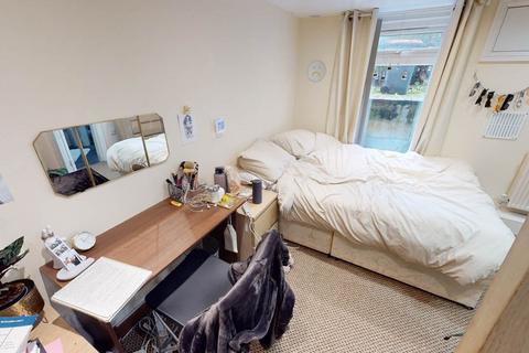 undefined, Granby Terrace, Leeds LS6