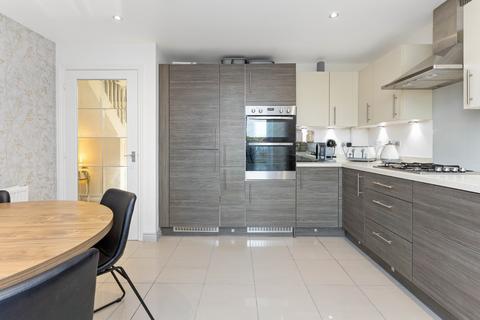 5 bedroom detached house for sale, 31 Rowan Place, East Calder EH53