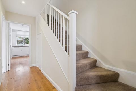 2 bedroom flat for sale, Chenies Parade, Little Chalfont