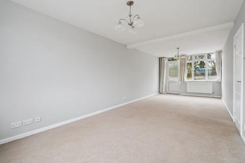 2 bedroom flat for sale, Chenies Parade, Little Chalfont