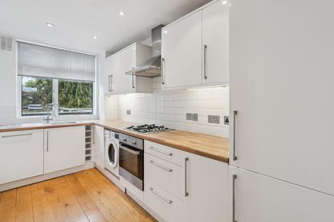 2 bedroom flat for sale, Chenies Parade, Little Chalfont