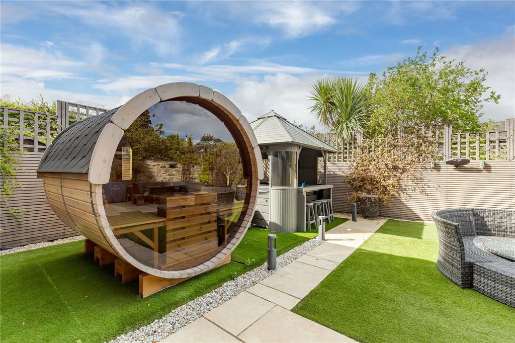 Private Rear Garden