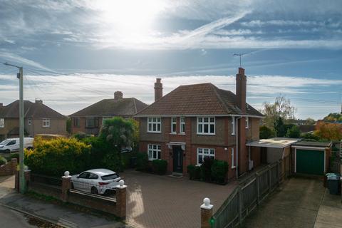 undefined, High Road, Felixstowe IP11