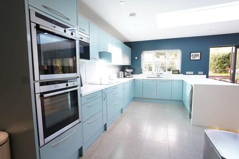 3 bedroom semi-detached house for sale, Fitzjohns Road, Lewes