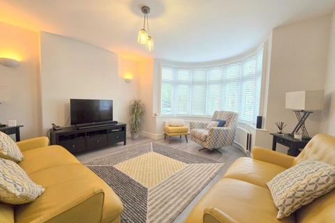 undefined, Monro Gardens, Harrow Weald