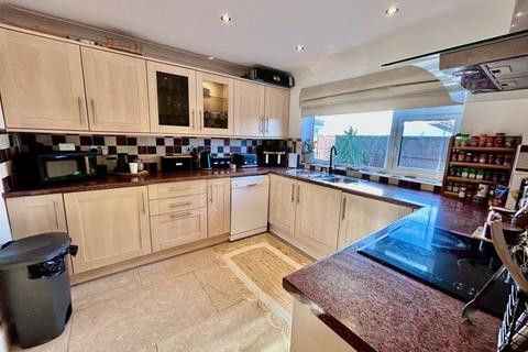 3 bedroom detached house for sale, Caudle Close, Ruardean GL17