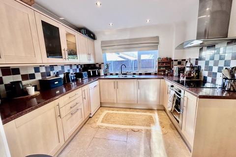 3 bedroom detached house for sale, Caudle Close, Ruardean GL17