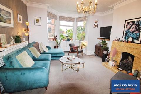 4 bedroom semi-detached house for sale, Simister Lane, Prestwich M25