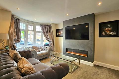 undefined, Brooklyn Road, Cheltenham
