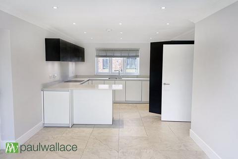 4 bedroom detached house for sale, The Chimneys, Hare Street, Buntingford