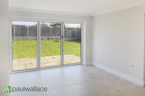 4 bedroom detached house for sale, The Chimneys, Hare Street, Buntingford