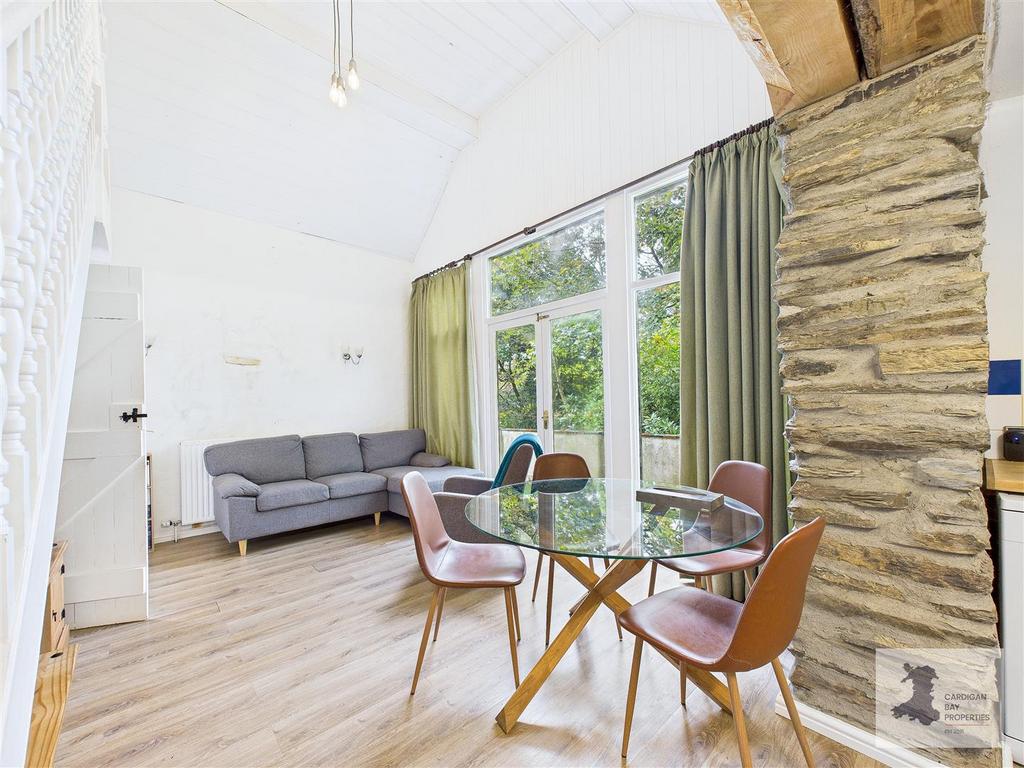 Cottage lounge