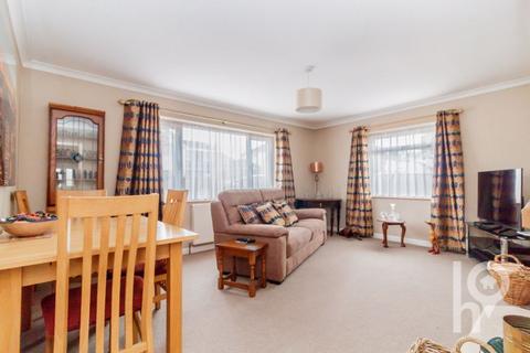 2 bedroom detached bungalow for sale, The Broadway, Sheerness ME12