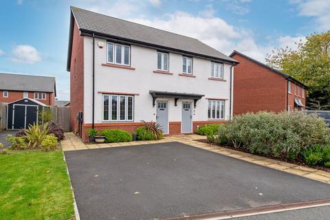 3 bedroom semi-detached house to rent, Crowleygreen Gardens, Appleton Thorn