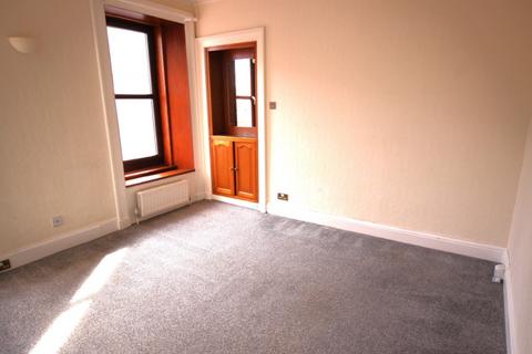 3 bedroom maisonette to rent, Market Street, Brechin DD9