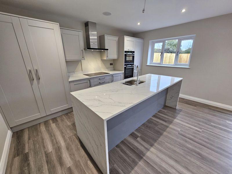 EXAMPLE Kitchen