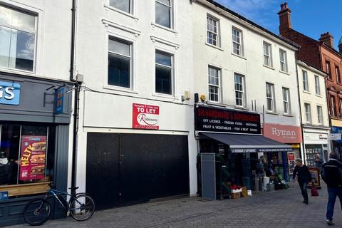 Retail property (high street) to rent, 33 Station Rd Redhill RH1 1QH