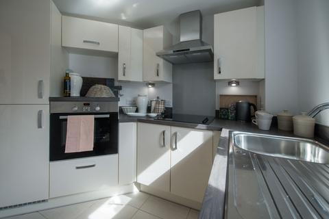 2 bedroom retirement property to rent, Duck Lane, Bilbrook WV8