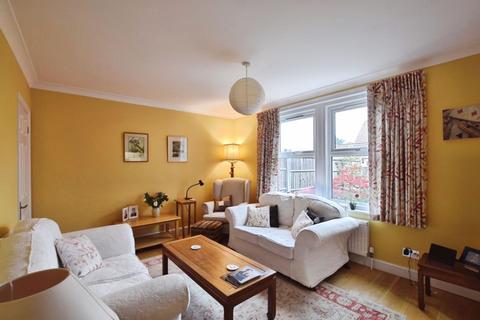 32 Burford Road, Salisbury, SP2 8AW
