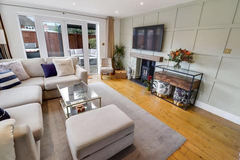 undefined, Spring Gardens, Ascot SL5