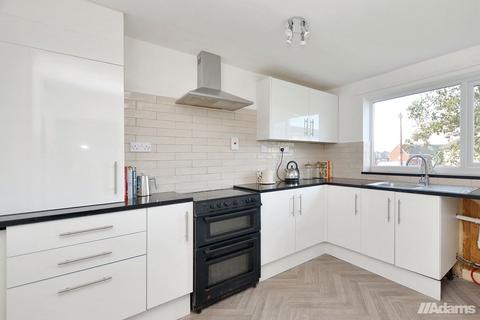 undefined, Larch Road, Runcorn