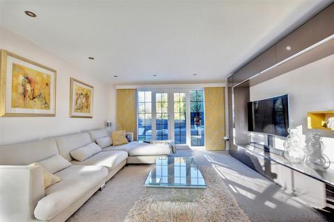 undefined, Fairview Road, Woodthorpe, Nottingham