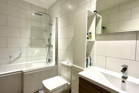 1 bedroom apartment for sale, Christchurch Road, Boscombe East