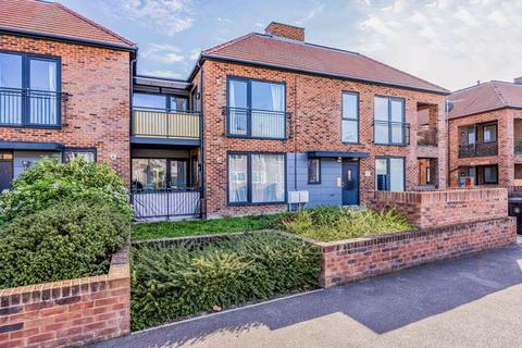 Woodfield Park Road, Emsworth