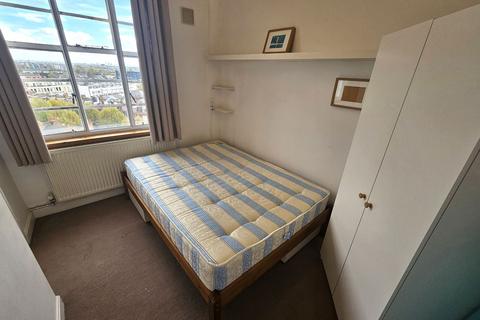 1 bedroom flat to rent, Hamlet Gardens, London, W6 0RP