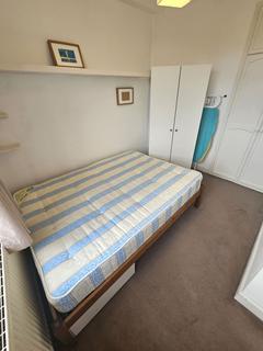 1 bedroom flat to rent, Hamlet Gardens, London, W6 0RP