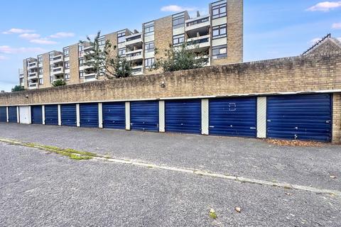 Property for sale, Kenilworth Court, Washington, Tyne and Wear, NE37 3EG