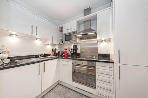 1 bedroom flat for sale, Southwark Bridge Road, London SE1