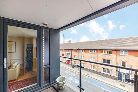 1 bedroom flat for sale, Southwark Bridge Road, London SE1