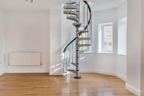 2 bedroom property for sale, Portland Road, South Norwood, London, SE25