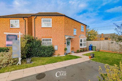 3 bedroom detached house for sale, Willow Road, Cannock WS11