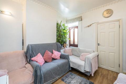undefined, Myrtle Road, Hounslow TW3