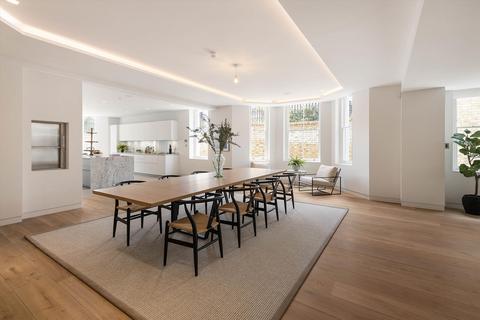 undefined, Upper Phillimore Gardens, Kensington, London, W8