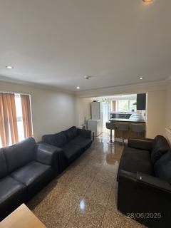 8 bedroom terraced house to rent, Cathays, Cardiff, CF24