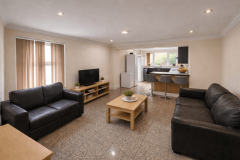 8 bedroom terraced house to rent, Cathays, Cardiff, CF24