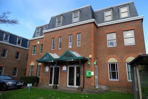 Office to rent, 96-110 Luton Rd Harpenden AL5 3BL