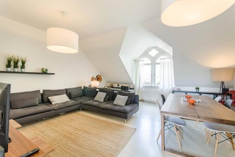 2 bedroom flat to rent, Old Brompton Road, Earls Court, London, SW5