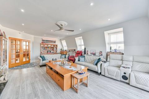 undefined, St Martins Lane, Beckenham, BR3