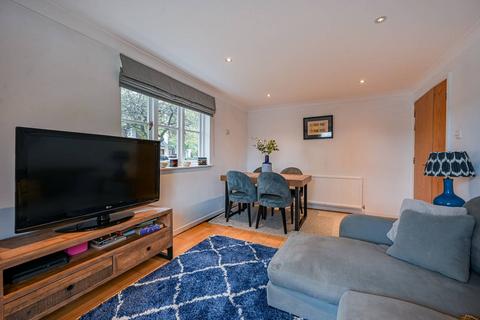 2 bedroom flat for sale, Brompton Park Crescent, West Brompton, London, SW6