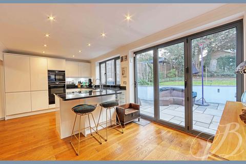 undefined, Coxborrow Close, Cookham, SL6