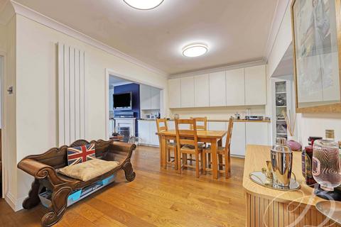 undefined, Coxborrow Close, Cookham, SL6
