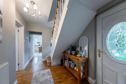 4 bedroom semi-detached house for sale, Rowlands View, Utkinton