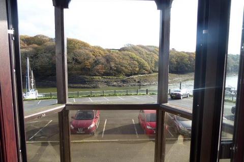 undefined, Gaddarn Reach, Neyland, Milford Haven