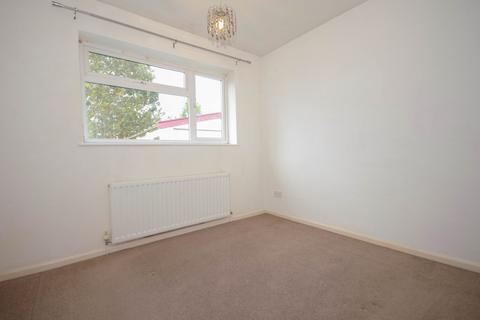 undefined, Macbeth Close, Woodlands Estate, Rugby, CV22