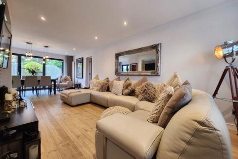 4 bedroom detached house for sale, Upchurch Walk, Margate CT9